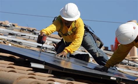 War over new California rooftop solar rules rages on